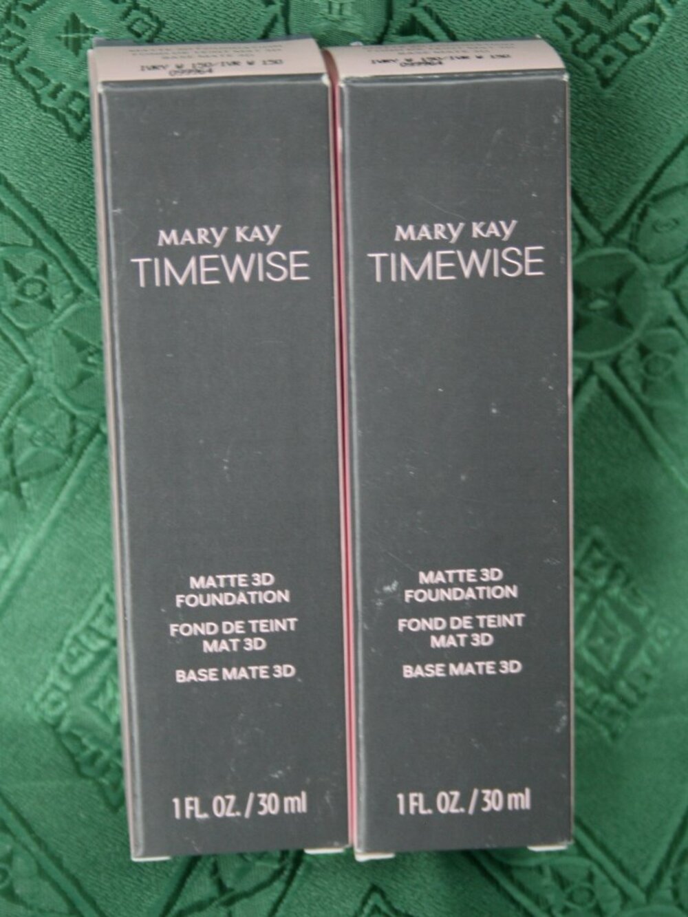 Mary Kay Timewise Matte 3D Foundation - NIB